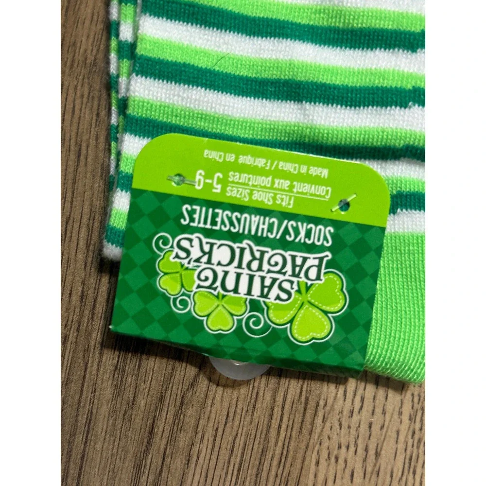 Greenbrier Crew Socks Women Size 5-9 Green Stripe Leprechaun Saint Patricks